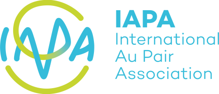 180619_Logo_IAPA_cmyk_verlauf